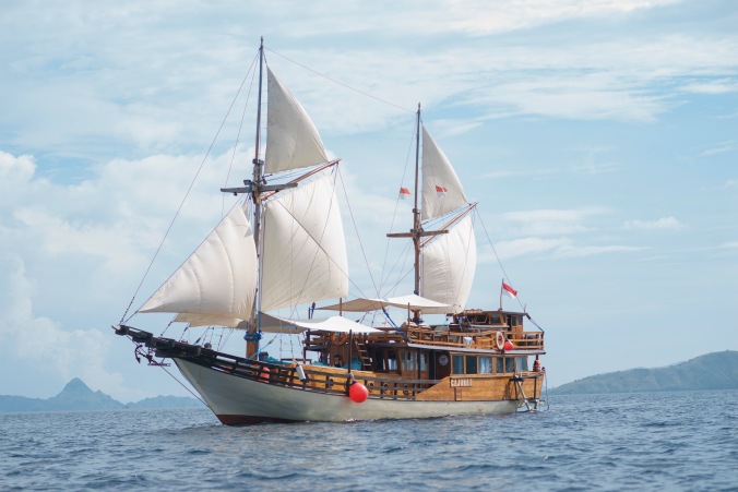 sewa kapal phinisi cajoma 3 iii